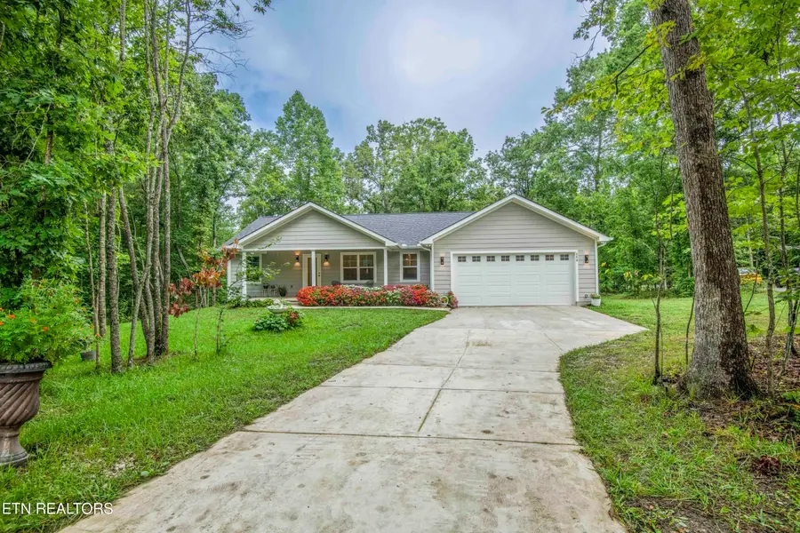 359 Youngs Ford Rd, Jamestown, TN 38556 - #2