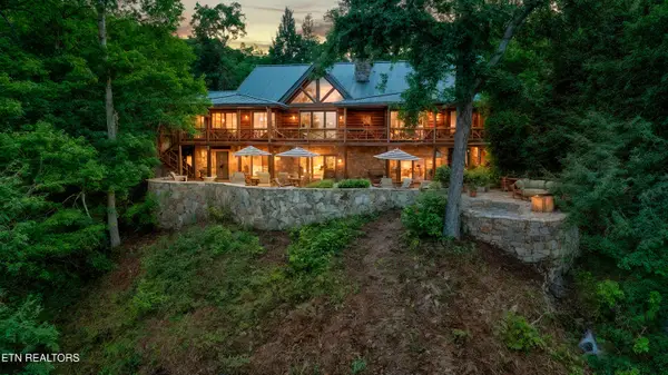 524 Laurel Rd, Townsend, TN 37882