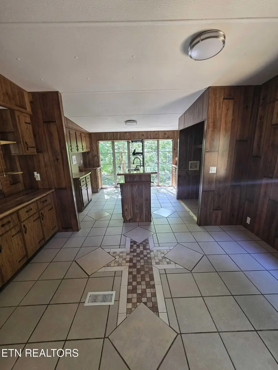 743 Fairgarden Circle, Sevierville, TN 37876 - #2