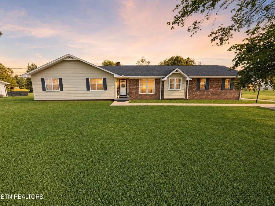 7600 E Emory Rd, Corryton, TN 37721 - #2