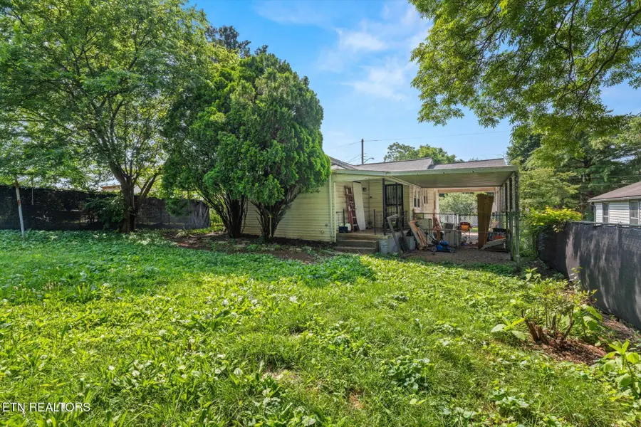 2415 Brown Ave, Knoxville, TN 37917 - #3