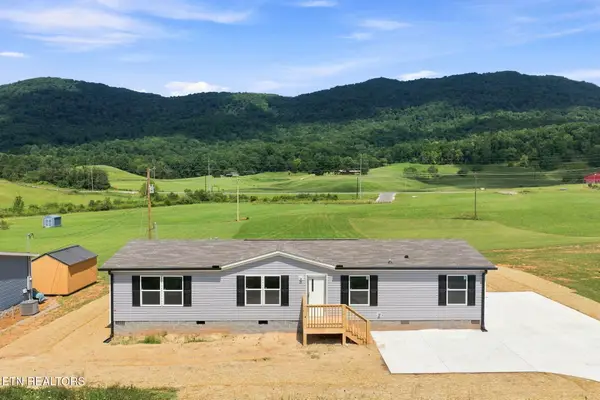 2888 Old Highway 63, Speedwell, TN 37870