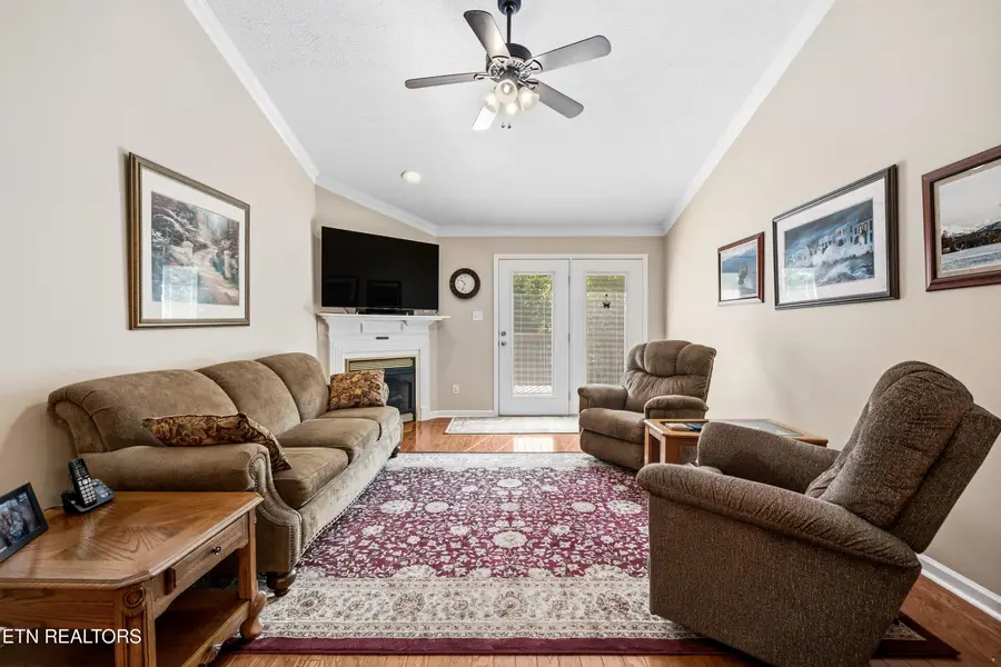 7304 Brook Run Way, Knoxville, TN 37920 - #2