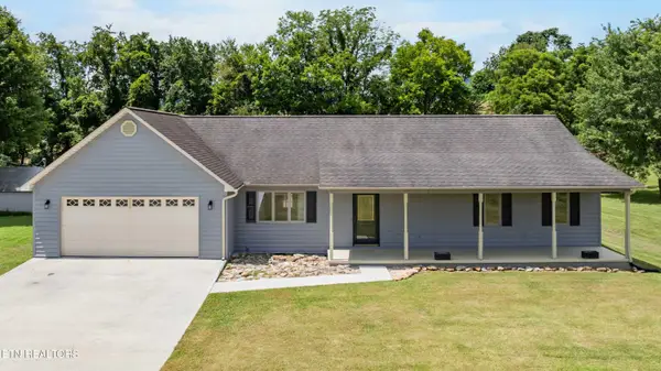 303 Mountain Perkins Lane, Jacksboro, TN 37757