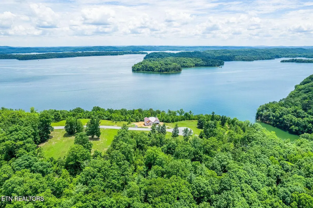 350 River Run Tr, Spring City, TN 37381 - #1