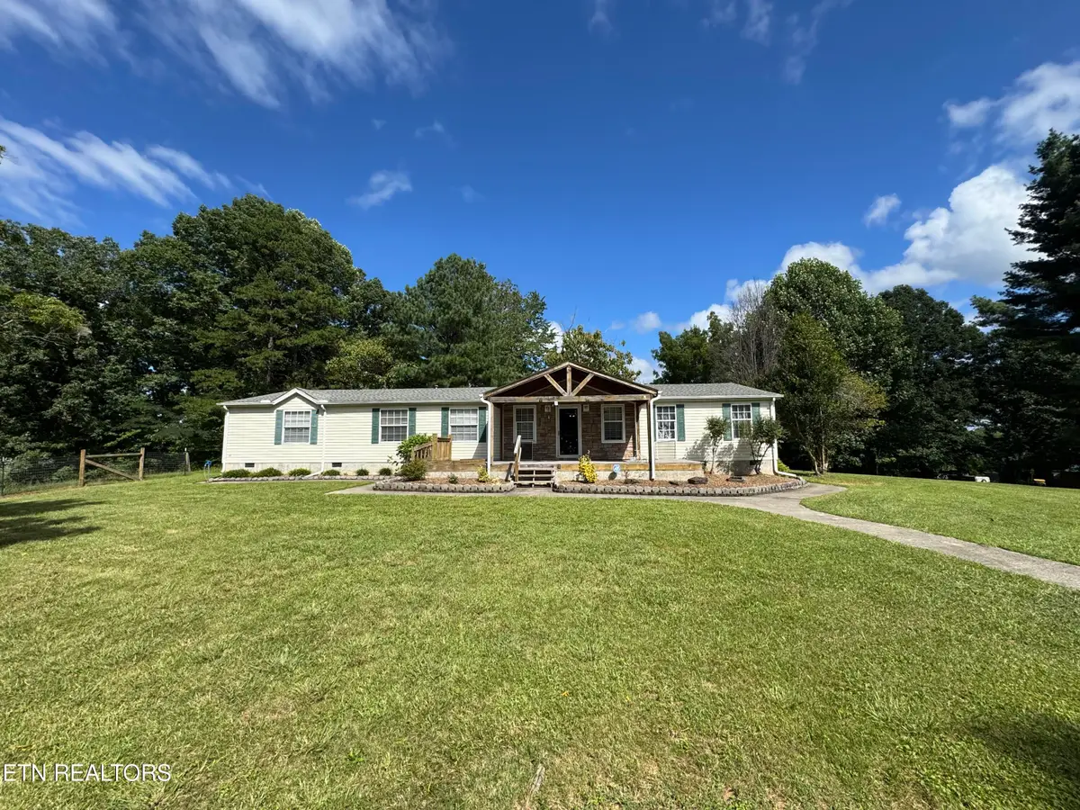 3636 Big Ridge Rd, Oneida, TN 37841 - #1