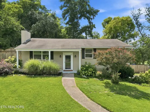 217 Clearfield Rd, Knoxville, TN 37922