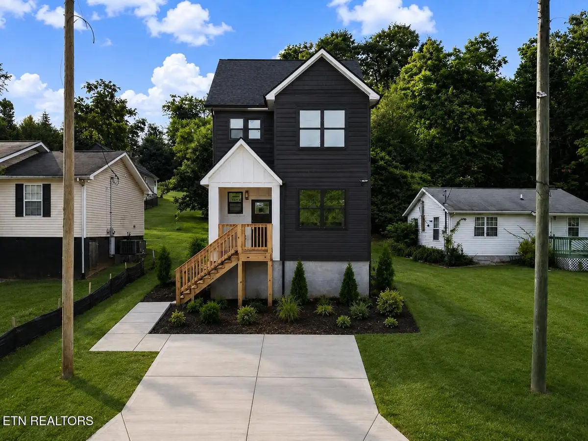 4913 NW Tenwood Drive, Knoxville, TN 37921 - #1
