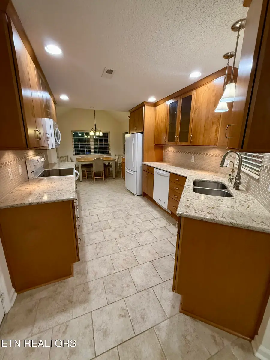 1623 Chenoweth Circle, Knoxville, TN 37909 - #2