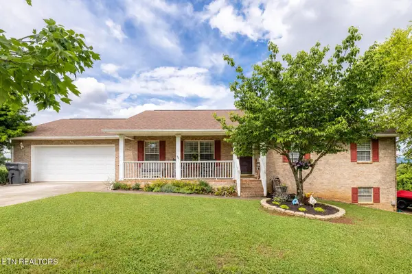 442 Wilaway Rd, Maryville, TN 37801