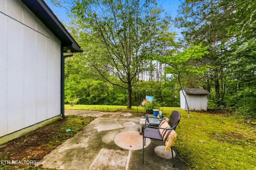 840 Guffy Hollow Rd, Sevierville, TN 37876 - #3