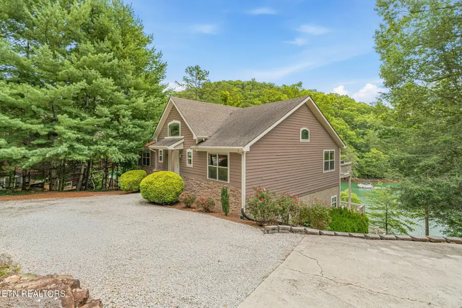 678 Waterfront Tr, Lafollette, TN 37766 - #2