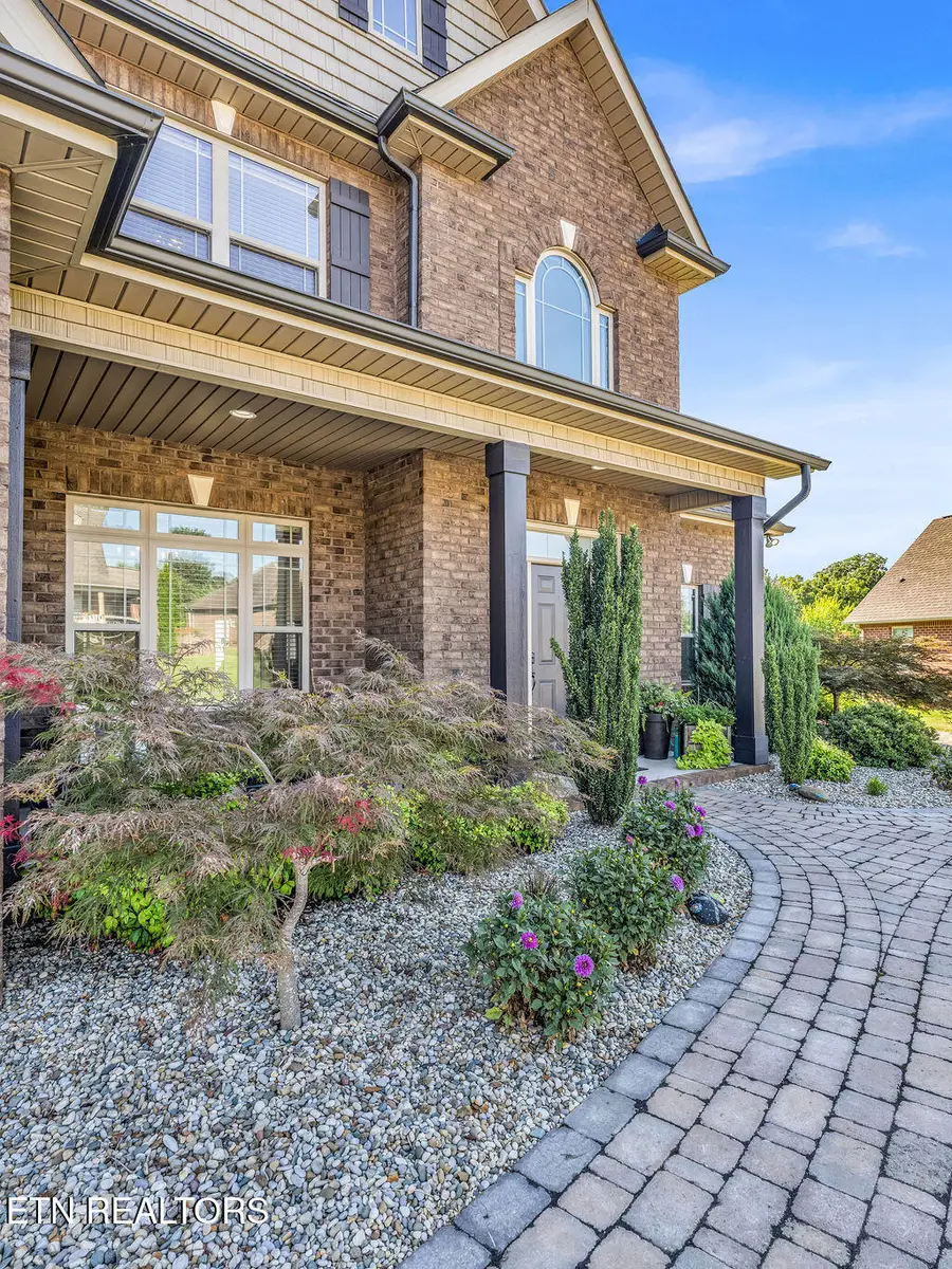 980 Biscayne Drive, Lenoir City, TN 37771 - #2