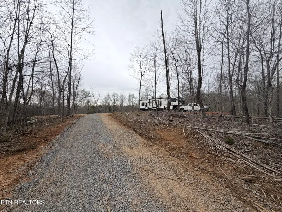 228 Sands Rd, Sweetwater, TN 37874 - #3