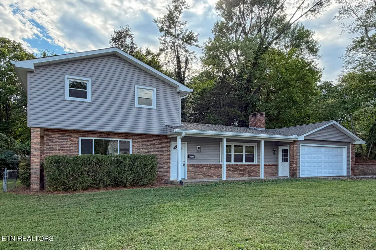107 Bermuda Rd, Oak Ridge, TN 37830 - #1