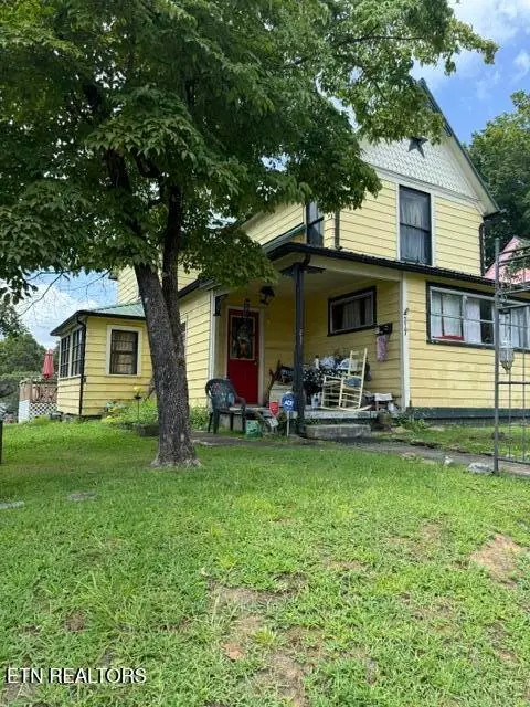 217 Walden Ave, Harriman, TN 37748