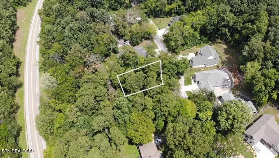 220 Oostanali Way, Loudon, TN 37774 - #2