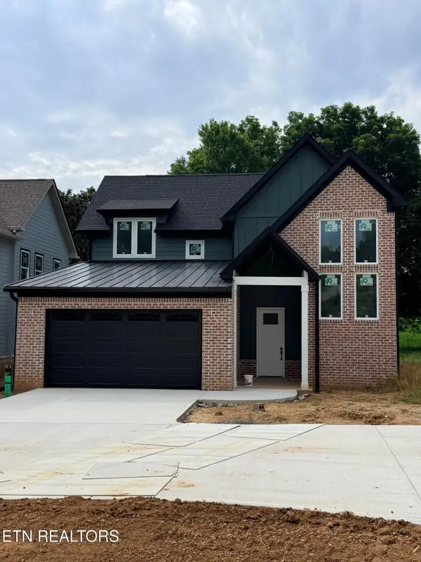 11432 Snyder Rd, Knoxville, TN 37932