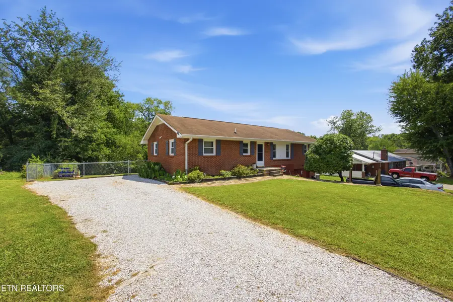 1009 Patton Ferry Rd, Kingston, TN 37763 - #2