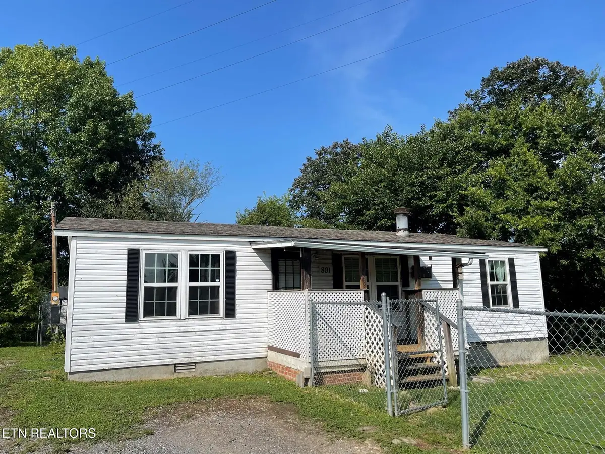 801 Wilson Rd, Maryville, TN 37801 - #1
