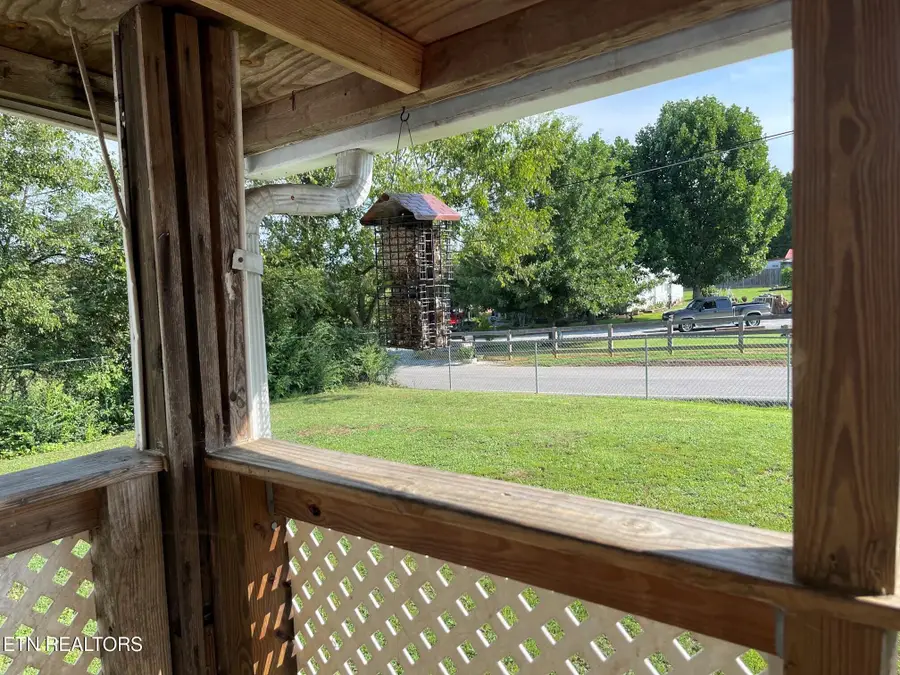 801 Wilson Rd, Maryville, TN 37801 - #2