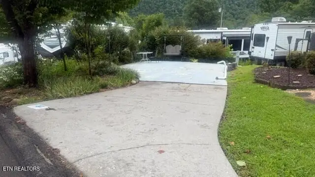 8450 State Hwy 73, Townsend, TN 37882 - #2