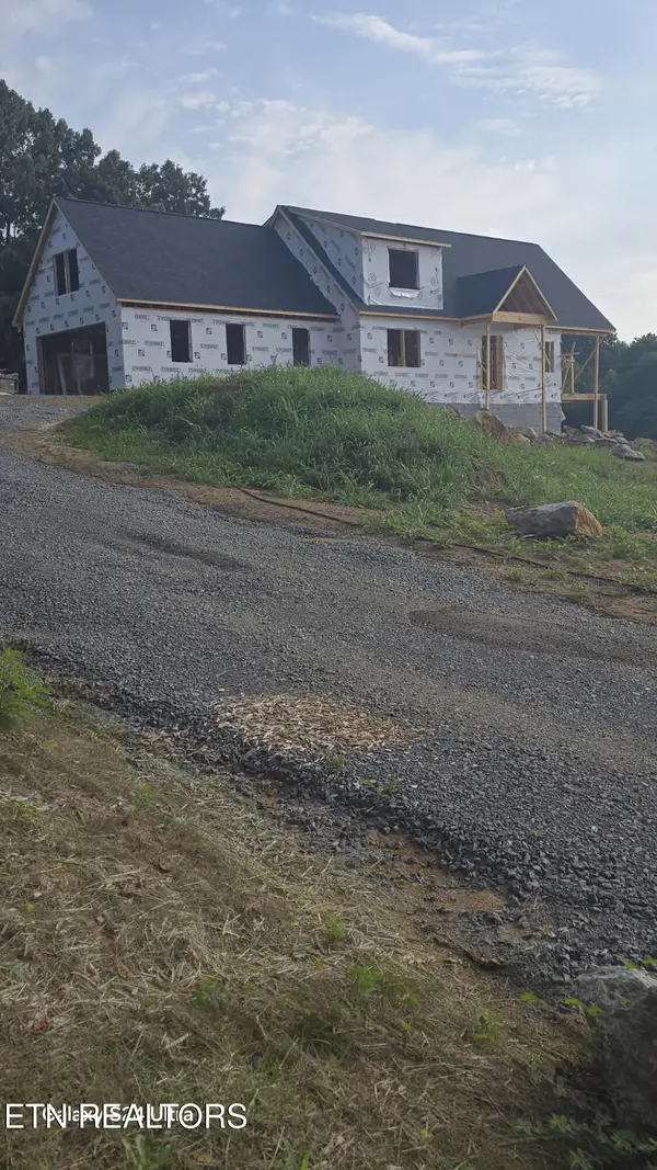 861 Dalton Rd, New Market, TN 37820