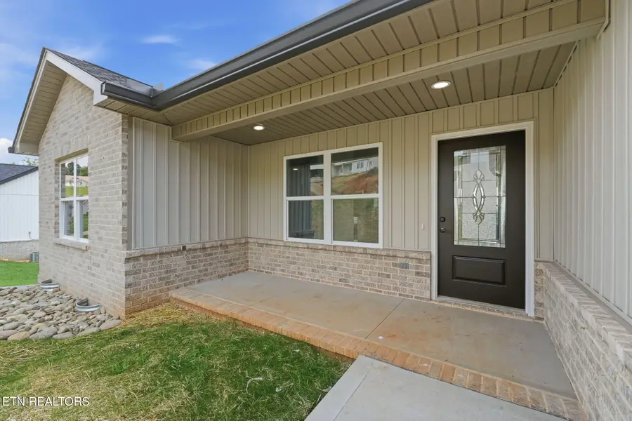 145 Middle Glen Rd, Maynardville, TN 37807 - #3