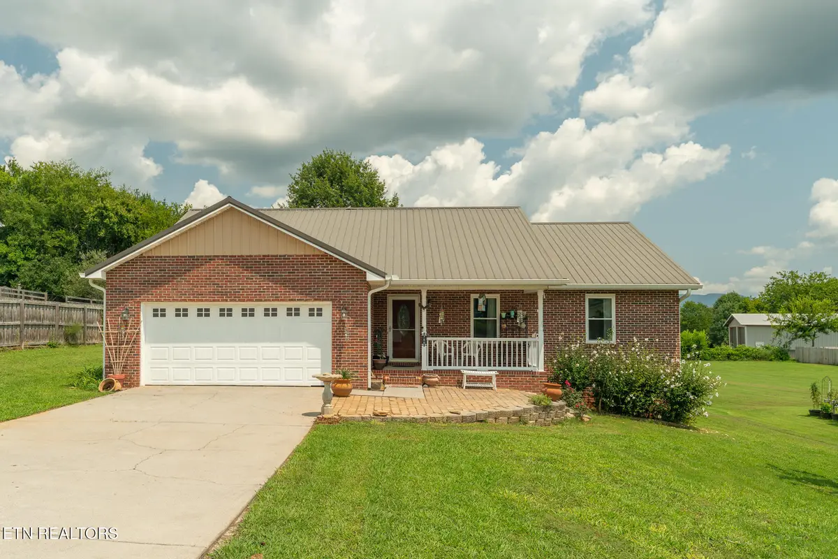 750 Meadow Ridge Rd, Walland, TN 37886 - #1