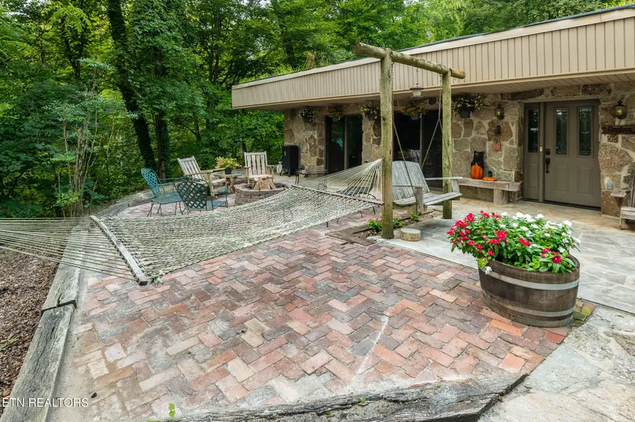 230 Comb Ridge Rd, Maynardville, TN 37807 - #3