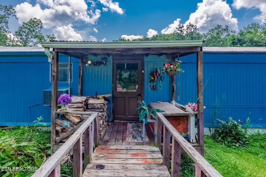 136 Holly Rd, Spring City, TN 37381 - #3