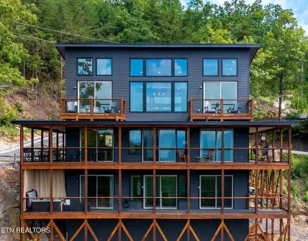 875 Shell Mountain Rd, Sevierville, TN 37876