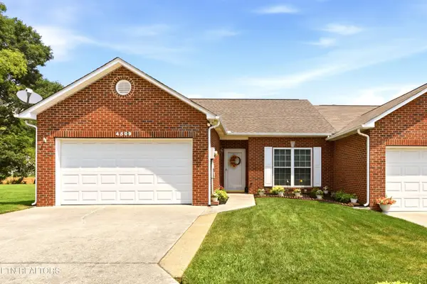 4509 Broadmeadow Way, Knoxville, TN 37912