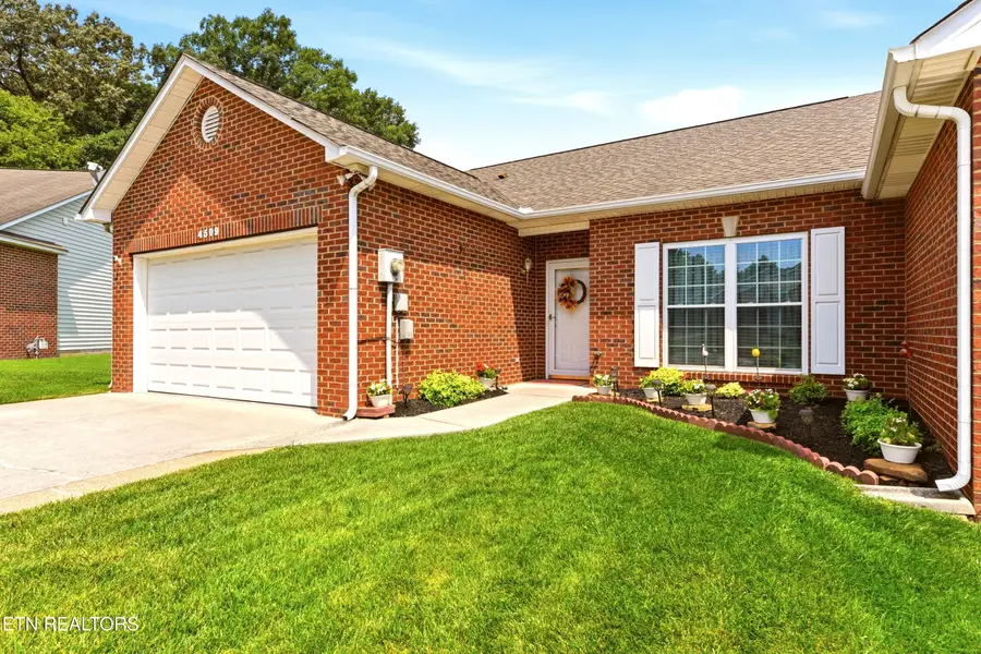 4509 Broadmeadow Way, Knoxville, TN 37912 - #2
