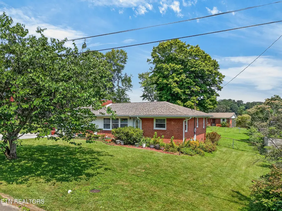 509 Scenic Drive, Clinton, TN 37716 - #3