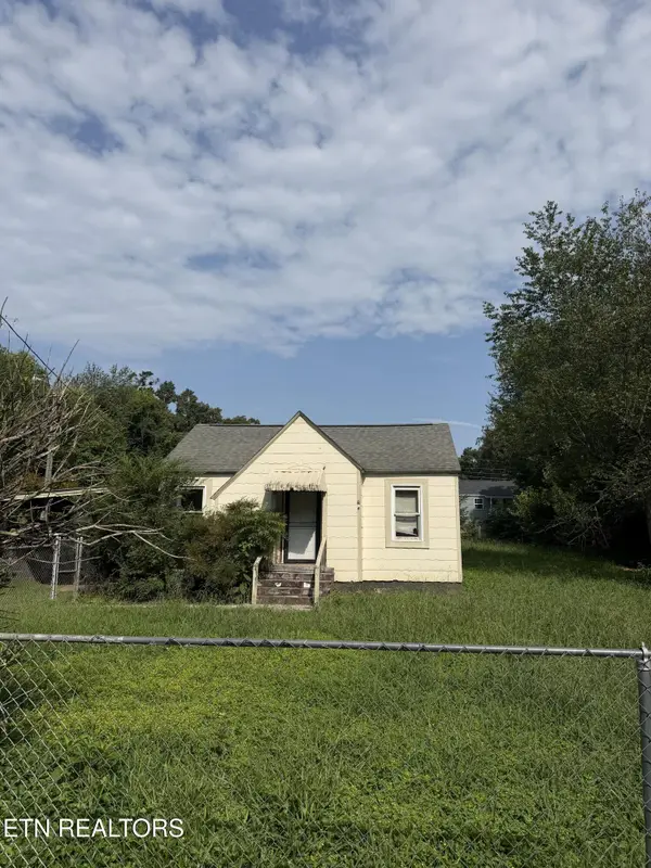 5107 Tenwood Drive, Knoxville, TN 37921