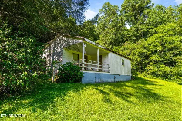 259 Walden Hollow Lane, LaFollette, TN 37766