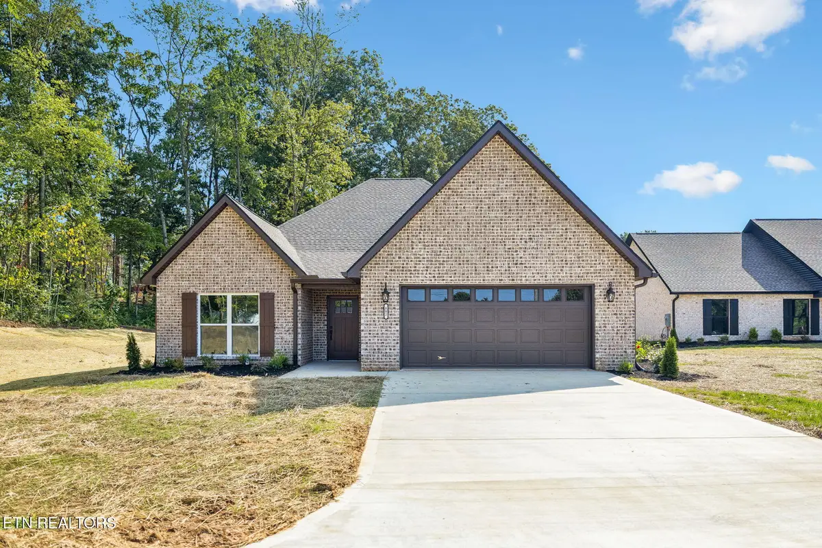 802 Johnson Rd, Maryville, TN 37804 - #1
