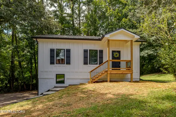 329 Old Emory Rd, Clinton, TN 37716