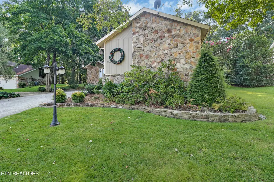 205 Lakewood Drive, Crossville, TN 38558 - #3