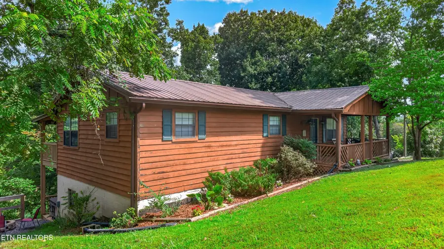 1537 Kinder Lane, Dandridge, TN 37725 - #2