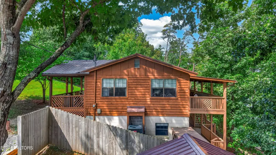 1537 Kinder Lane, Dandridge, TN 37725 - #3