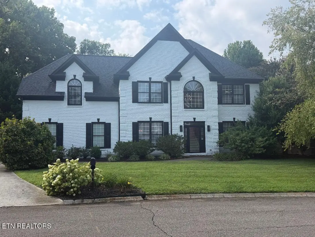 8206 Glenrothes Blvd, Knoxville, TN 37909 - #1