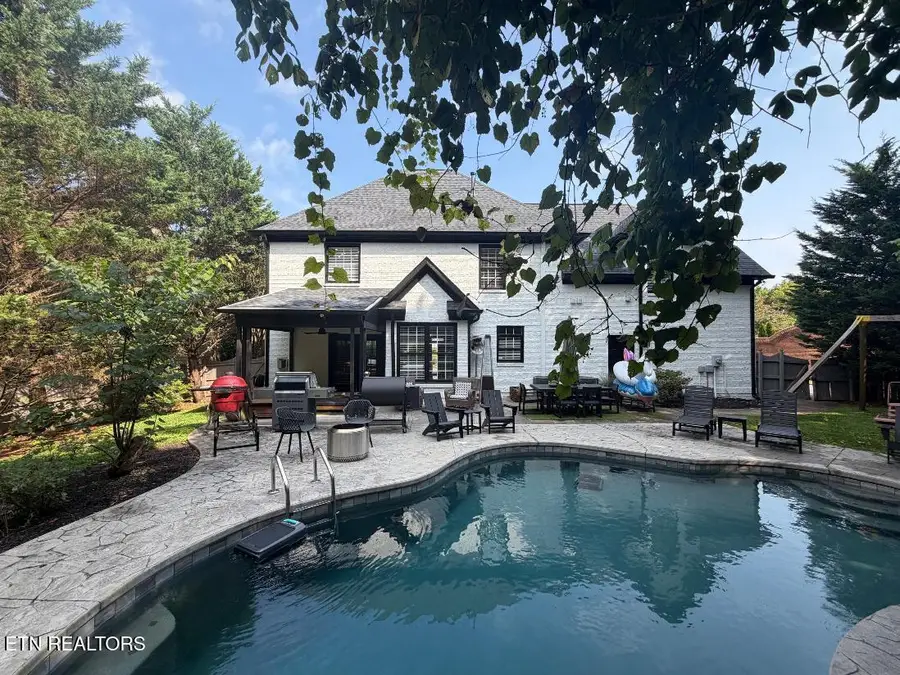 8206 Glenrothes Blvd, Knoxville, TN 37909 - #2