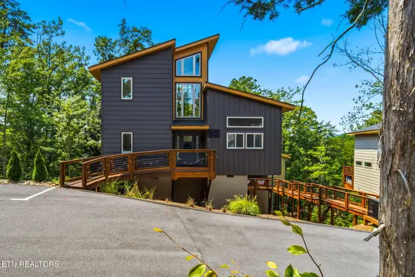 2385 Forge Hideaway Loop #unit 4, Pigeon Forge, TN 37863