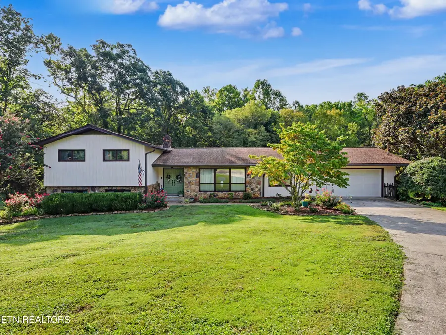 135 Terisu Circle, Powell, TN 37849 - #2