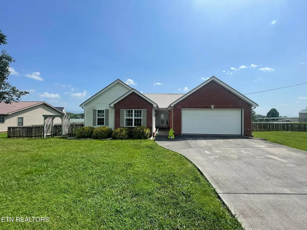 333 NE Morie Rd, Dandridge, TN 37725 - #1