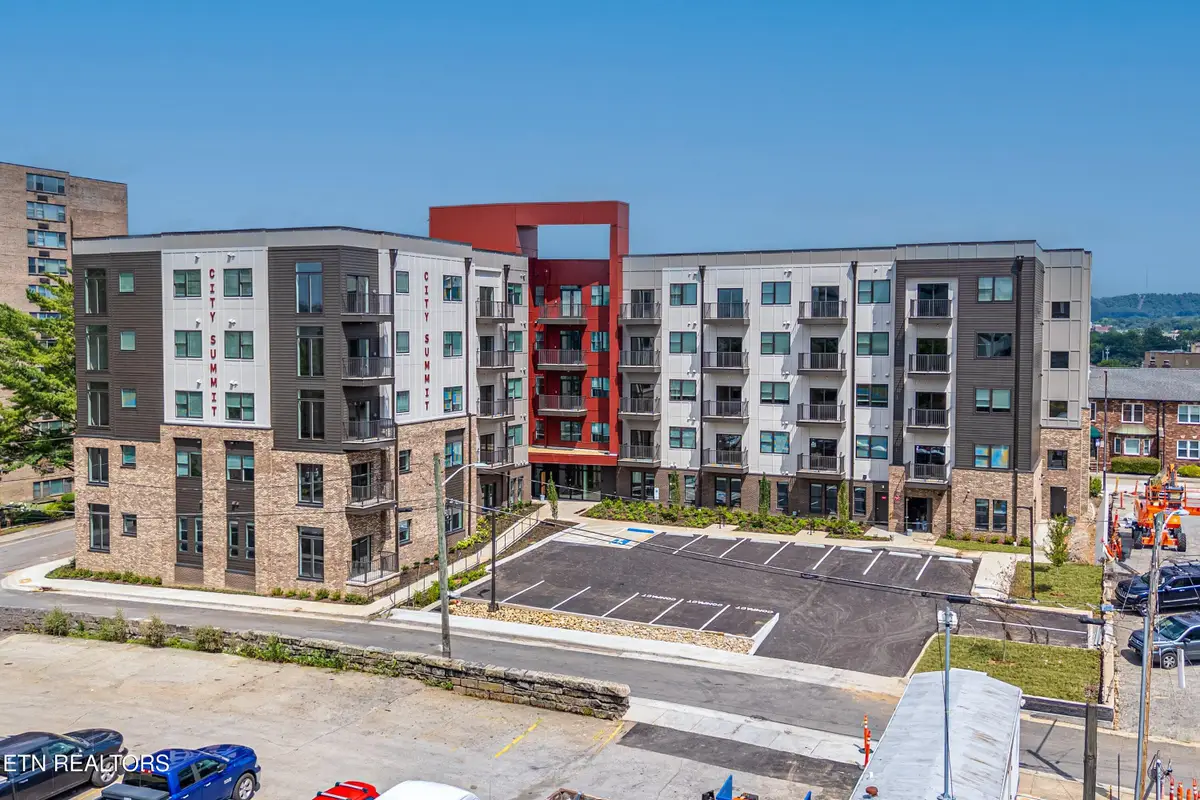 515 Cafego Place #100, Knoxville, TN 37902 - #1
