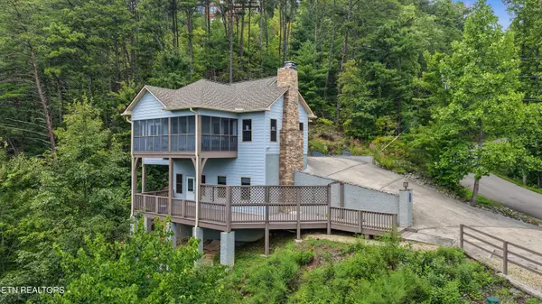 715 Christy Lane, Townsend, TN 37882