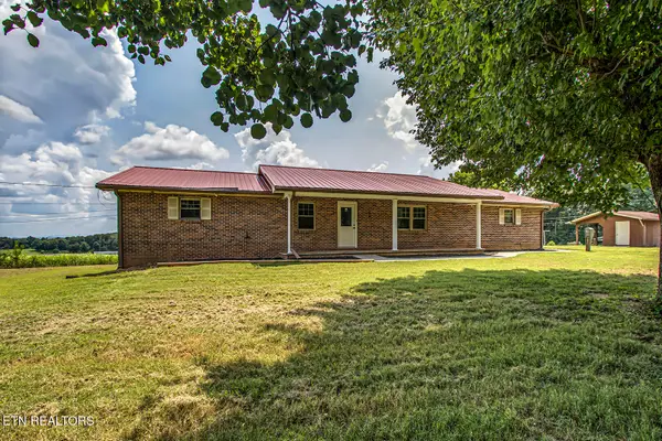 8055 Steekee Creek Rd, Loudon, TN 37774